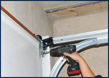 Garage Door Shop Repairs New York, NY 212-918-5375 - cont-door-installation-t-16-09m